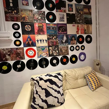 Apartment The Of An Artist *